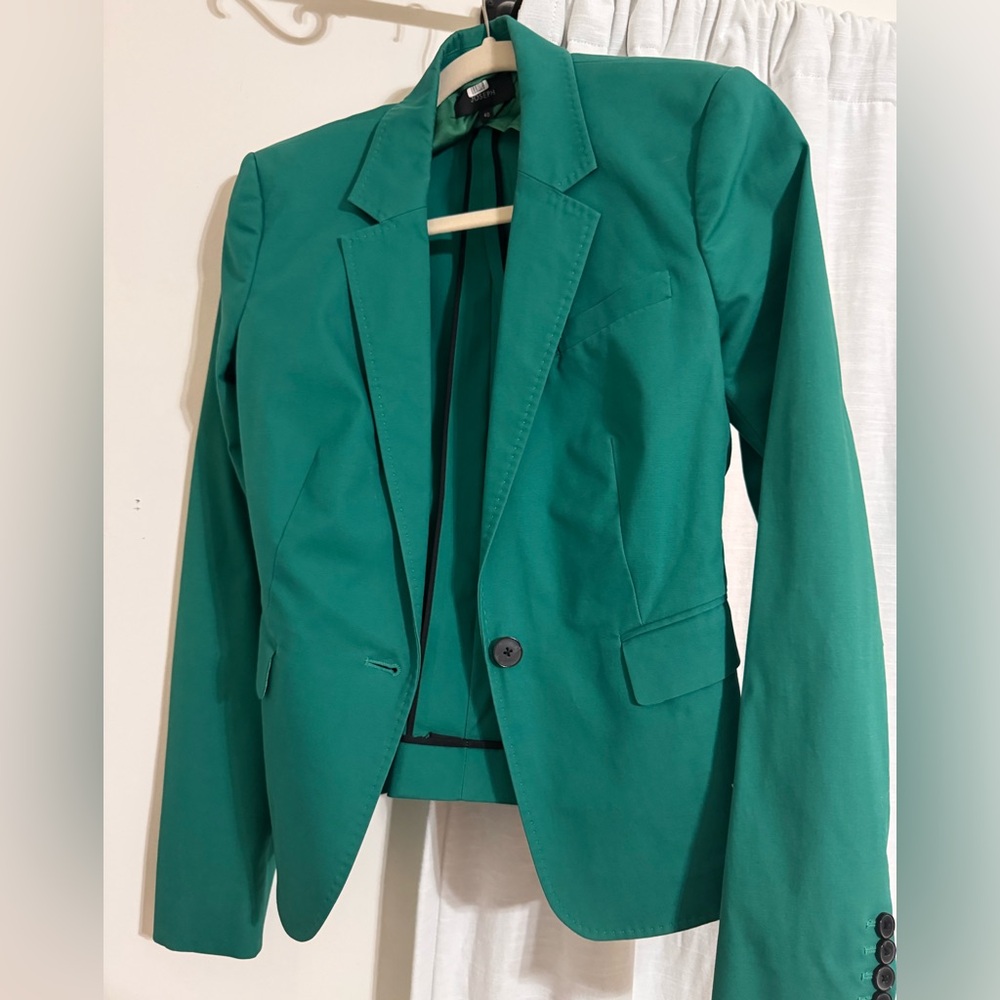 Joseph green blazer size 40 (French)